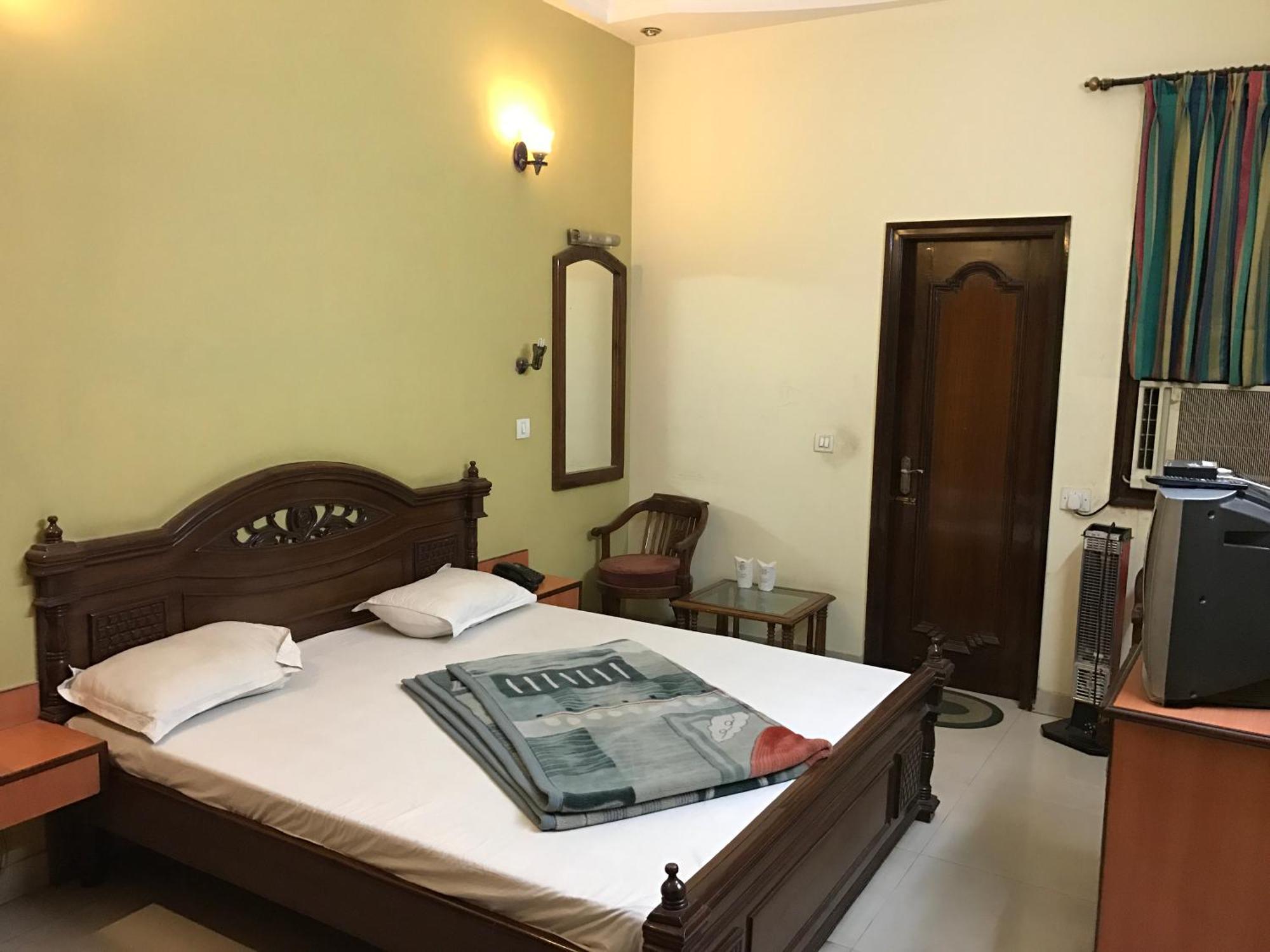 Hotel D R International Ambāla Camera foto
