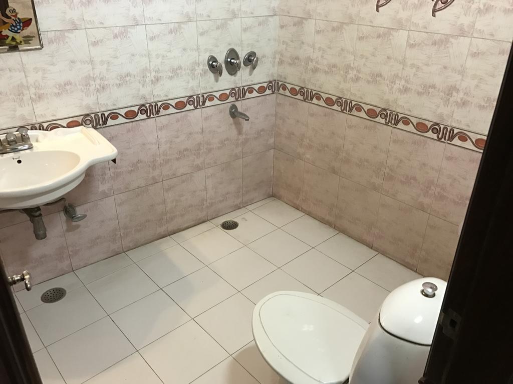 Hotel D R International Ambāla Esterno foto